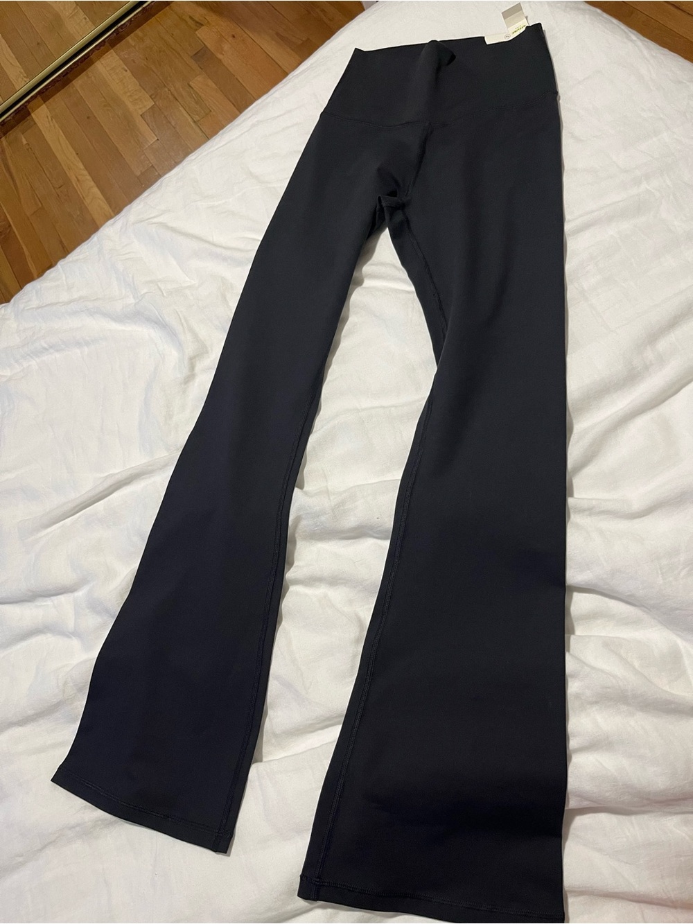 Offline by Aerie The Hugger Bootcut High Rise Legging - Black - Picture 3 of 7